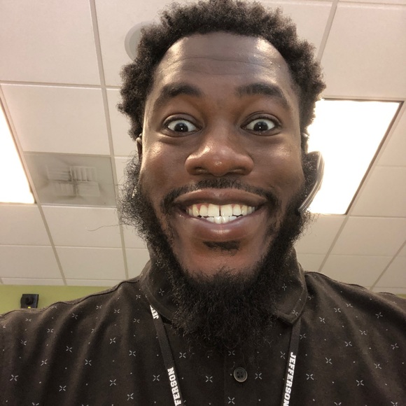 Meet your Posher, Dorian - Picture 7 of 7